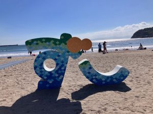 夏の集合場所は『海の家』