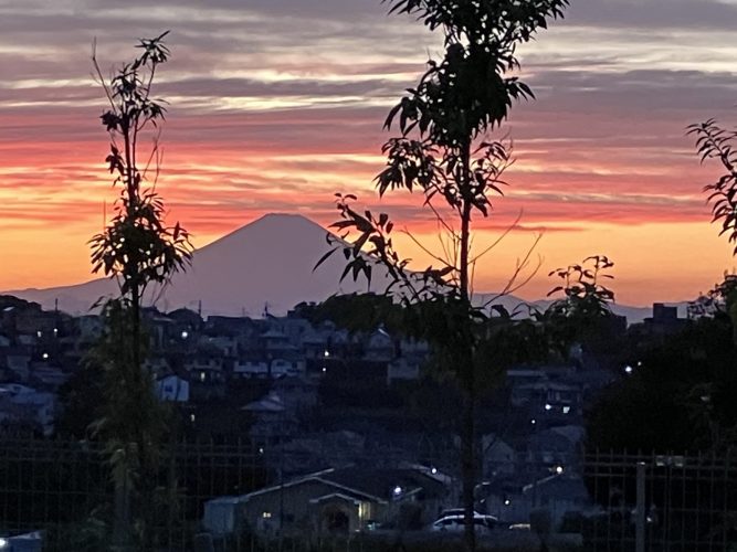 夕焼け　小焼け　大焼け