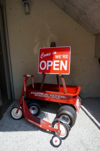 バイクとミニカー　木のおもちゃの店モトビレッジOPEN