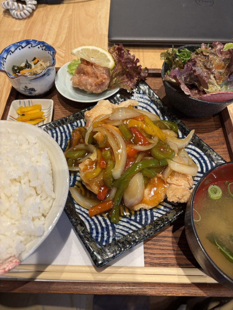 迷ったらここ、安定の一食