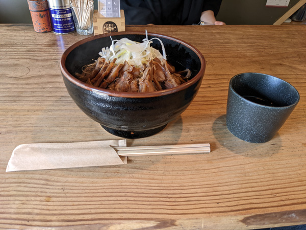 「ふくや」の肉そば – 大町