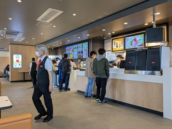 マクドナルド藤沢柄沢店、OYUGIWA海老名、ゆで太郎寒川店