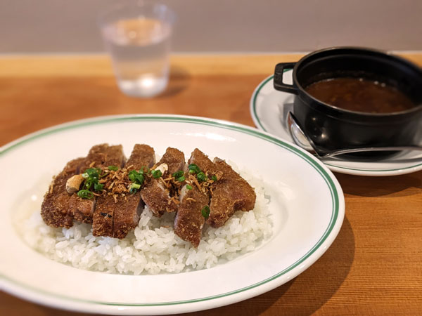 キュイエールのカツカレー – 大船