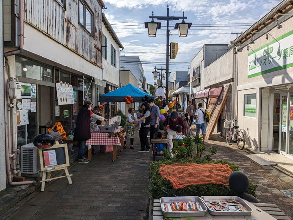 北鎌倉台商店街 – 今泉台