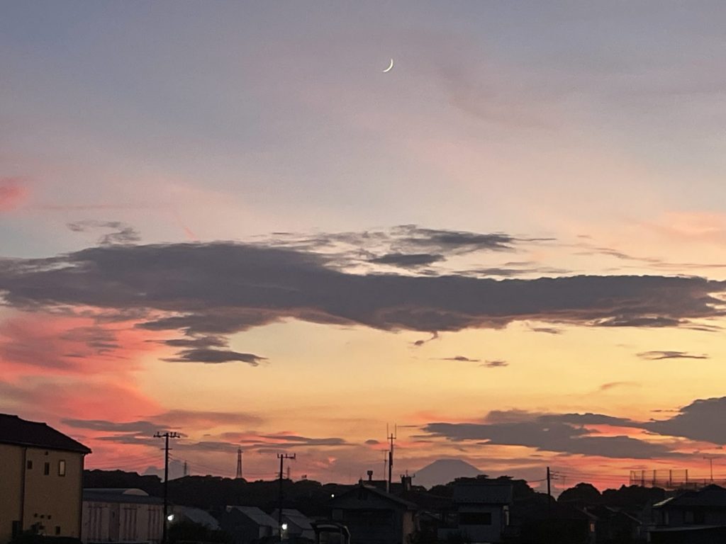 夕焼けに思うこと