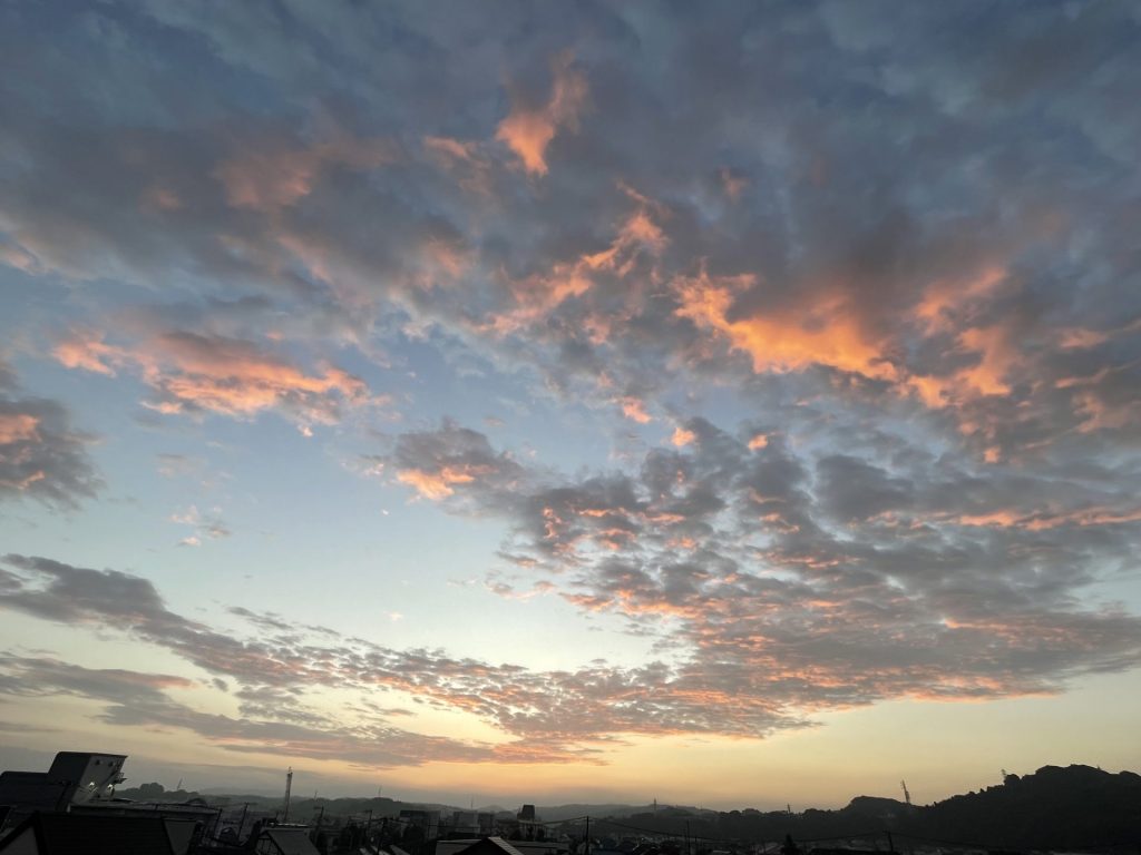 秋の空に想うこと