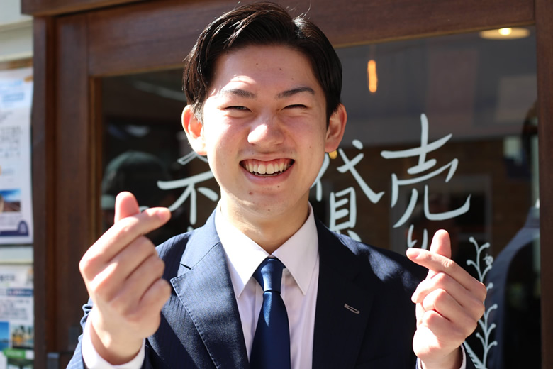 中山 杏二