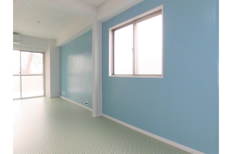 apartment 由比ガ浜２丁目