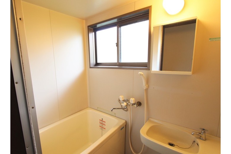 apartment 稲村ガ崎1丁目　InamuraBASE