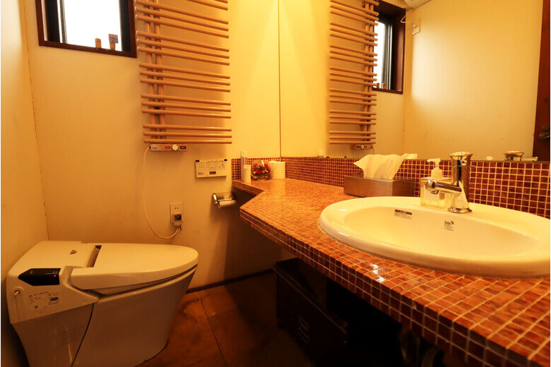 commercial 扇ガ谷1丁目