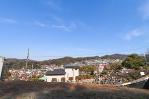 葉山の中心で海を見下ろす【葉山・土地】