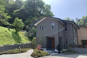歴史と緑に囲まれて【新築戸建】