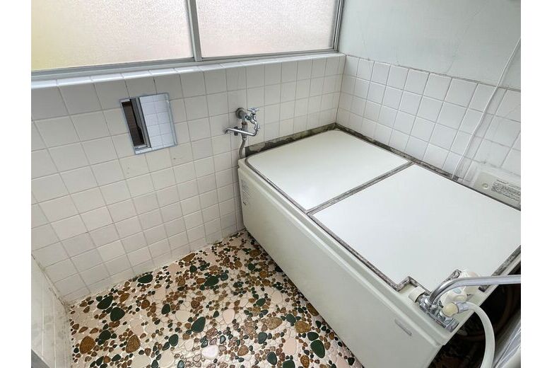 〈価格変更〉海の近くで古風な暮らし【アパート】