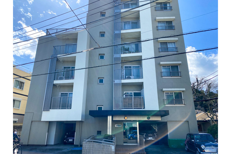 apartment 雪ノ下4丁目