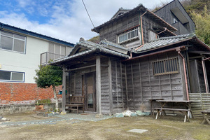 衝撃のインナービューティ【借地権付戸建】