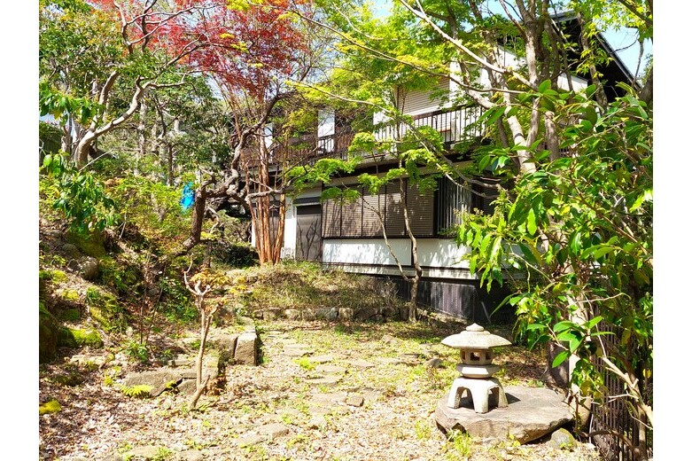 〈価格変更〉鎌倉風情に包まれて【土地】