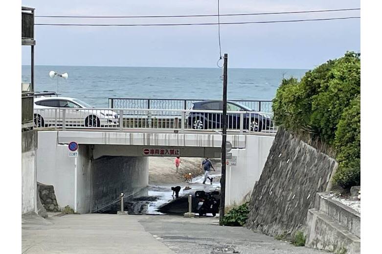 トンネルを抜けたら・・・【アパート】