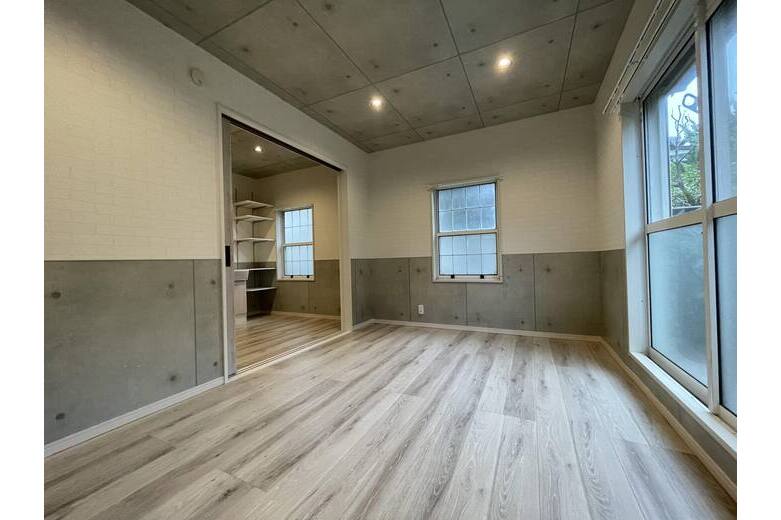 トンネルを抜けたら・・・【アパート】