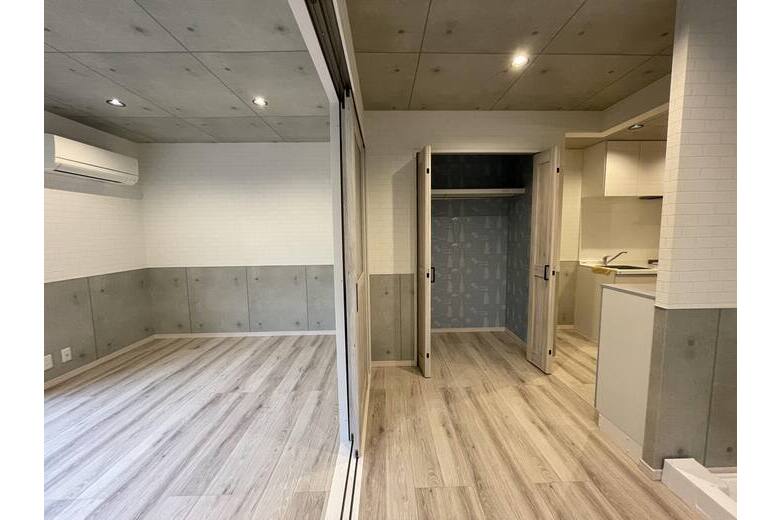 トンネルを抜けたら・・・【アパート】