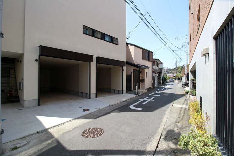 commercial 由比ガ浜1丁目