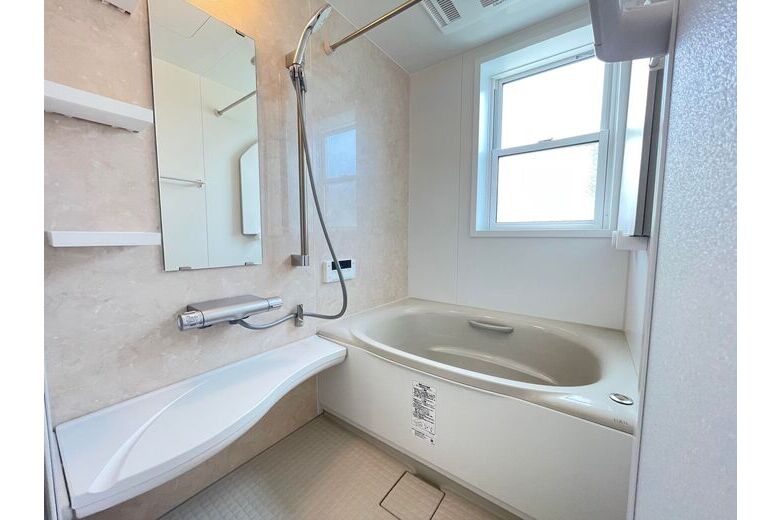 海と、猫と、グリーンモンスター【アパート】