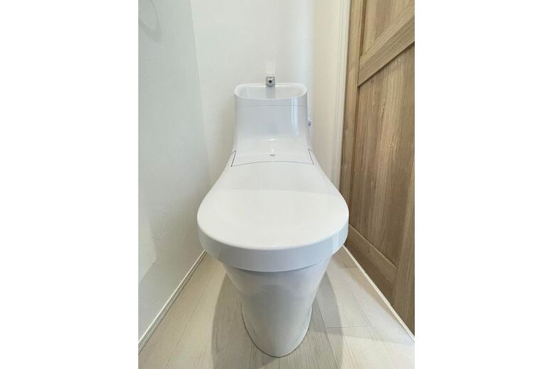 海と、猫と、グリーンモンスター【アパート】