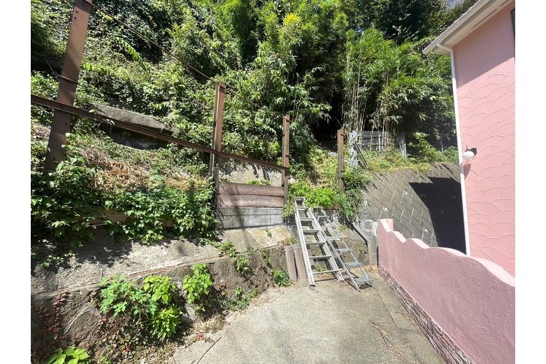 よし、緑の中に住む【戸建】