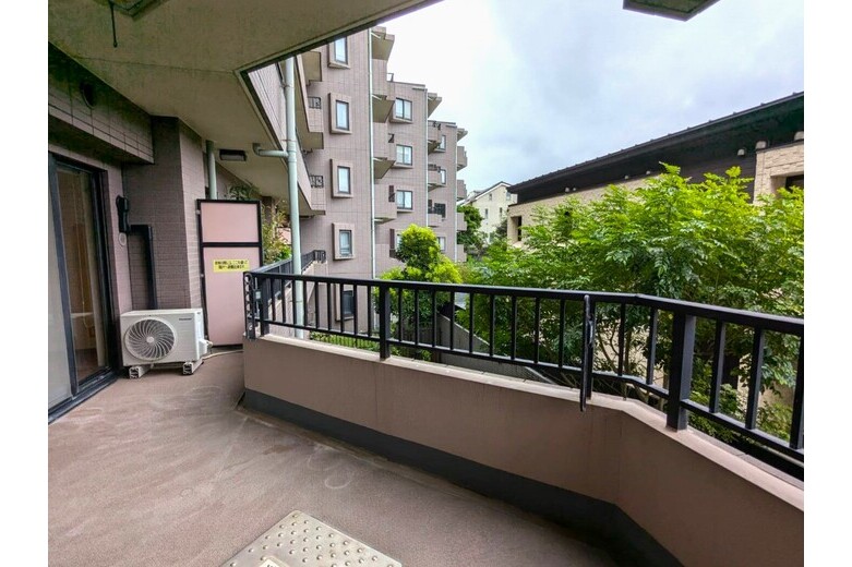 おしみなく、無垢。【マンション】