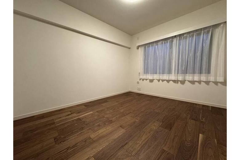 apartment 小坪7丁目　エレンシア逗子小坪