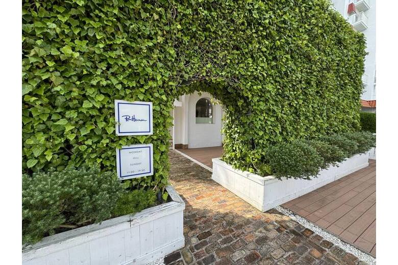 apartment 小坪7丁目　エレンシア逗子小坪