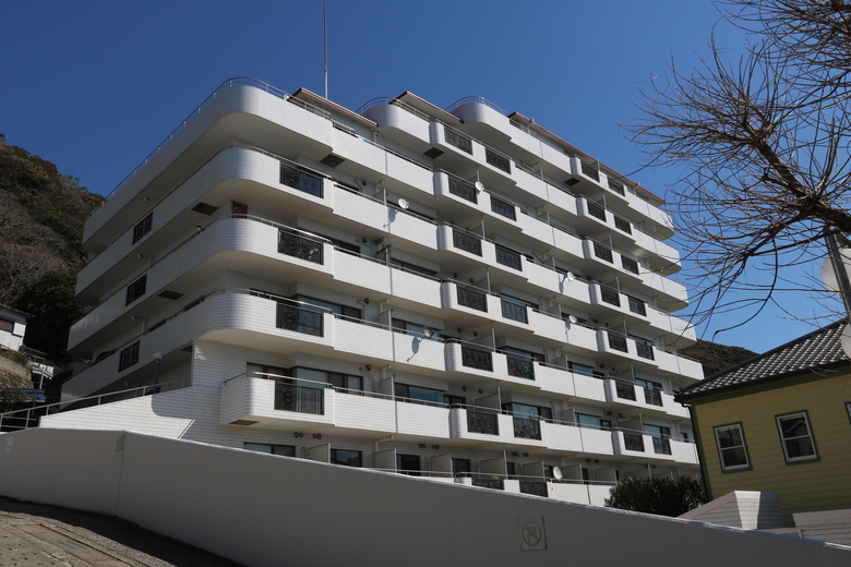 コンパクトにはじめる南葉山【マンション】