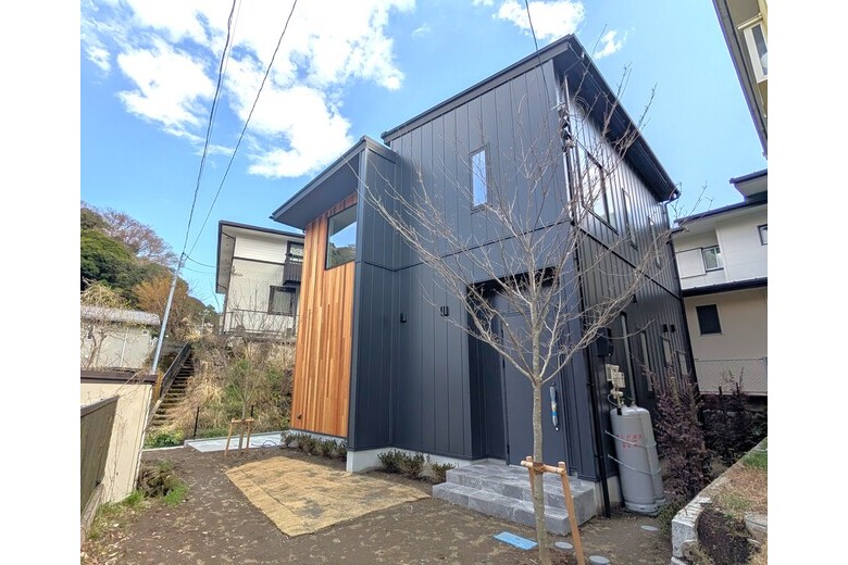 山と小川のあいだに【新築戸建】