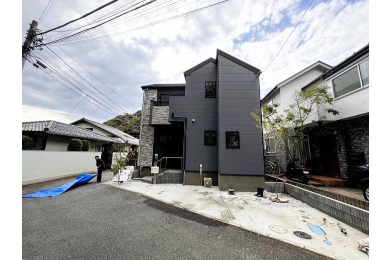 〔価格変更〕海と街が握手する 【新築戸建】