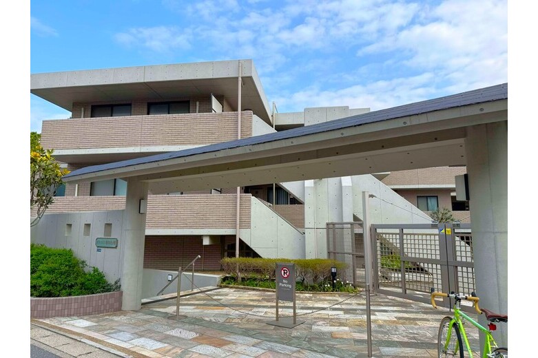 しっかりと感じる由比ガ浜海岸とのディスタンス【マンション】