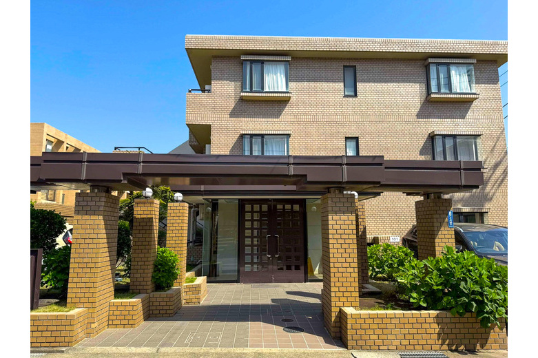 apartment 由比ガ浜四丁目　東急クリエール由比ガ浜