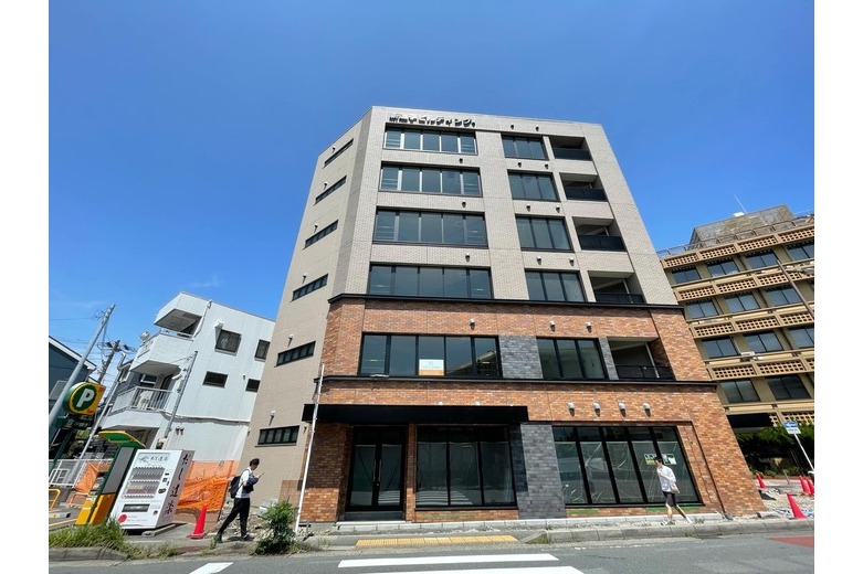 逗子のエキマエDEテナント【店舗】