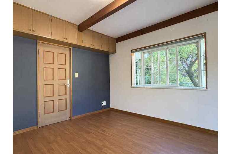 detached 極楽寺1丁目