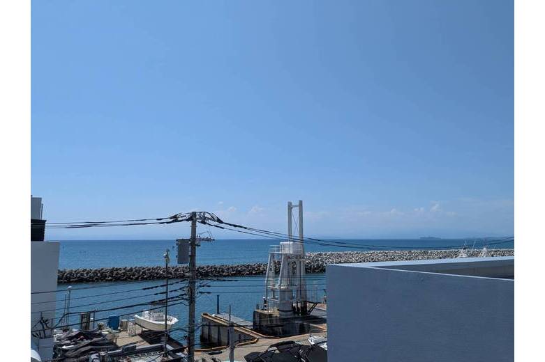 おもとめ安くなった海辺の贅沢なお家【戸建】