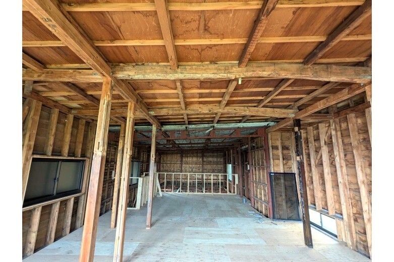 commercial 江ノ島2丁目