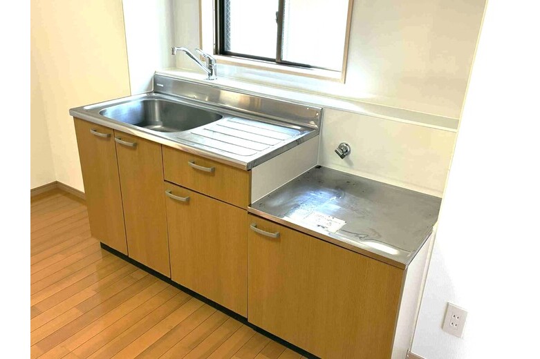 apartment 新宿1丁目