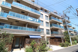 ３LDK+SL+M+２DB！【マンション】
