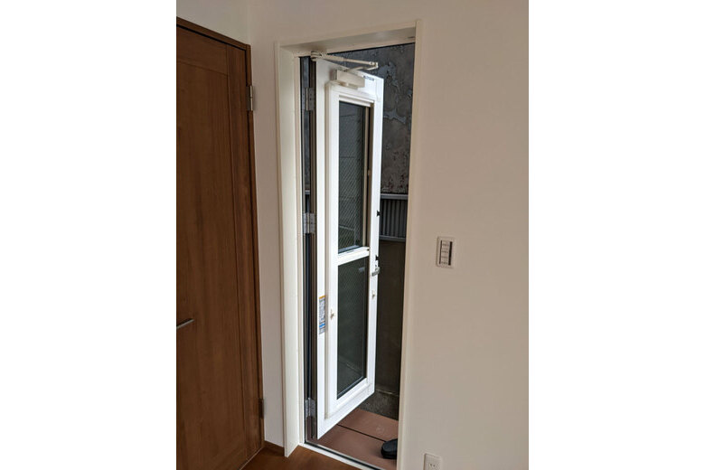 由比ガ浜大通り路面店【店舗・事務所】