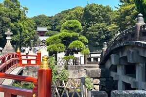 雪ノ下、八幡宮の上、開運中【戸建】