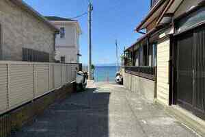 〈価格変更〉お庭でヨットのメンテナンス【戸建】