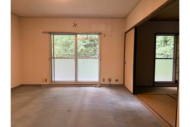 apartment 常盤ハイツ