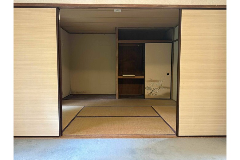 apartment 常盤ハイツ