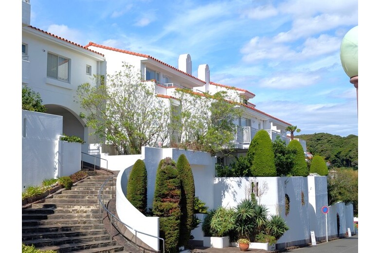 apartment 小坪6丁目　コスモミロス逗子