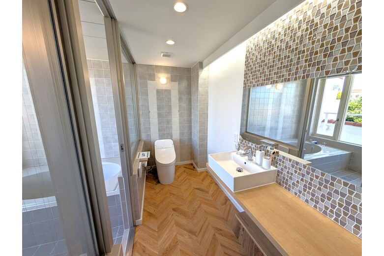 apartment 小坪6丁目　コスモミロス逗子