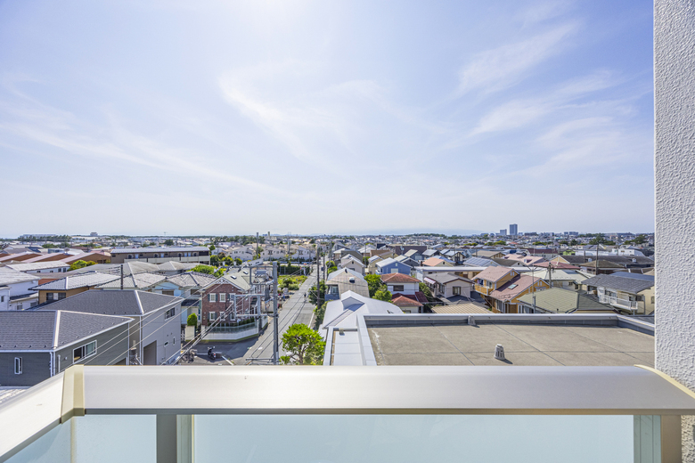 apartment 鵠沼海岸5丁目 レーベン鵠沼海岸BLUENOVA