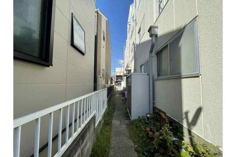 apartment 由比ガ浜3丁目